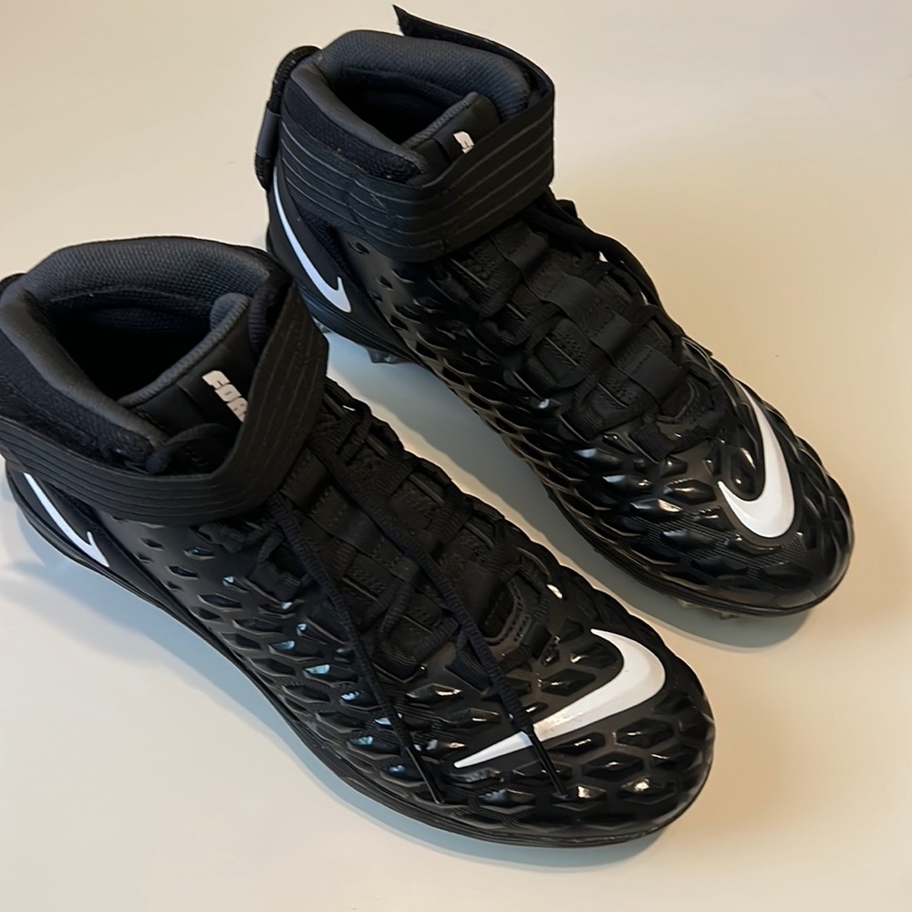 Men's Nike Force Savage Pro 2 Football Cleats Size 12